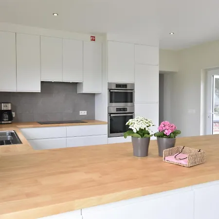 Spacious With Pond In Poperinge Ferienhaus