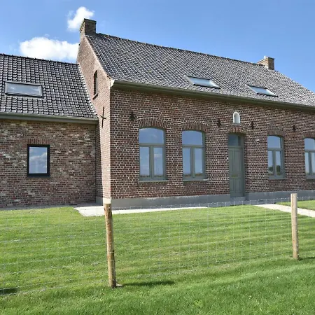 Spacious With Pond In Poperinge Ferienhaus *